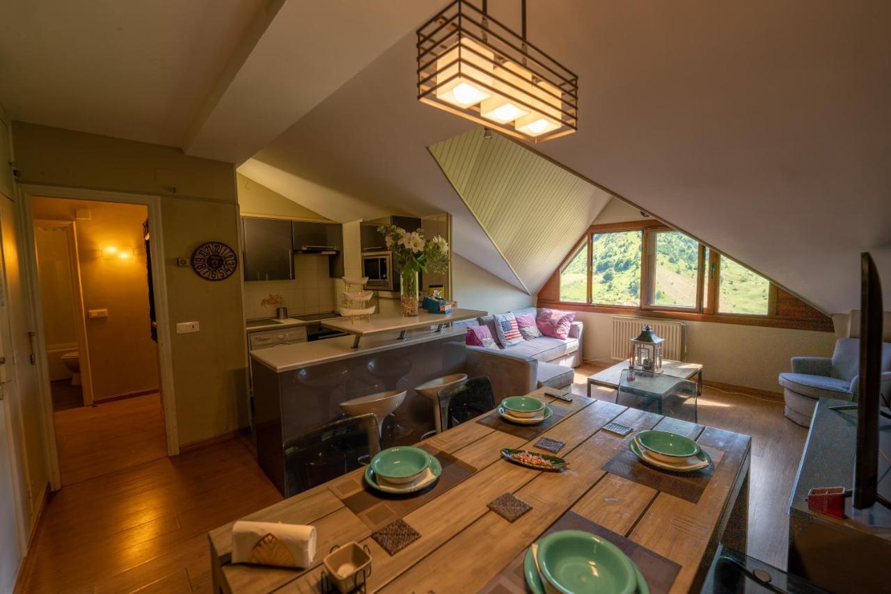 Apartamentos Formigal Bagian luar foto