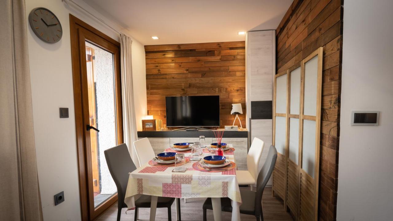 Apartamentos Formigal Bagian luar foto