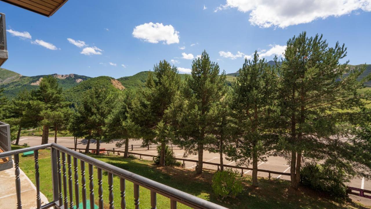 Apartamentos Formigal Bagian luar foto